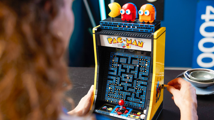 Lego Icons Pac-Man Arcade Set (Bild: Lego)